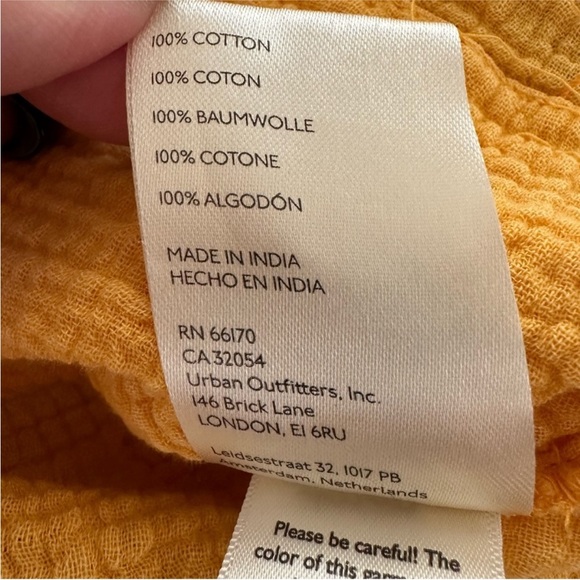 We the Free Summer Daydream Buttondown - Picture 9 of 10